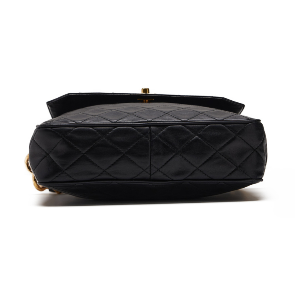 Chanel Matelasse Charm Chain Shoulder Bag Lambskin Black - Picture 4 of 9